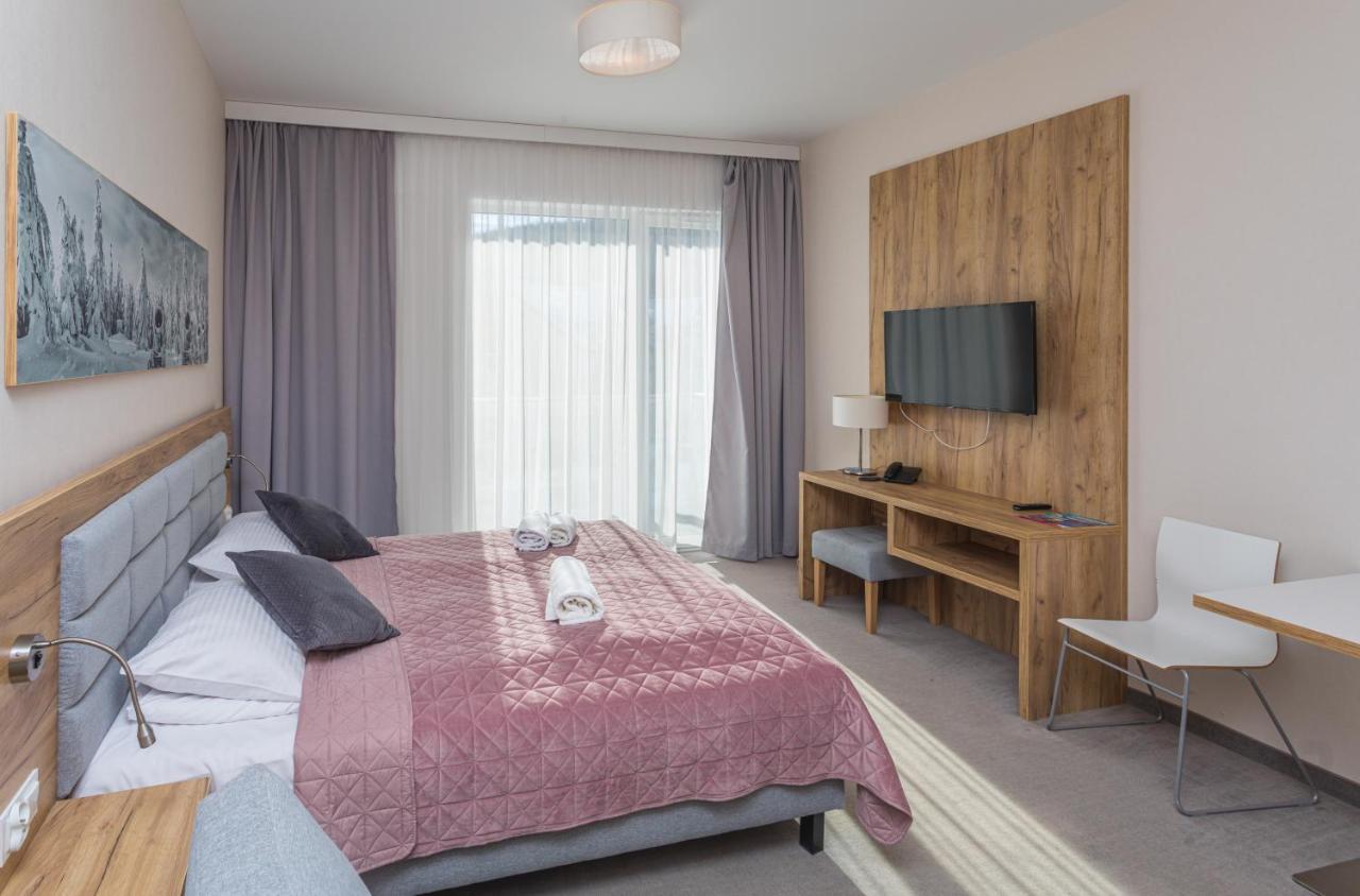 Aparthotel Apartamenty Czarna Gora 239 西恩纳 外观 照片