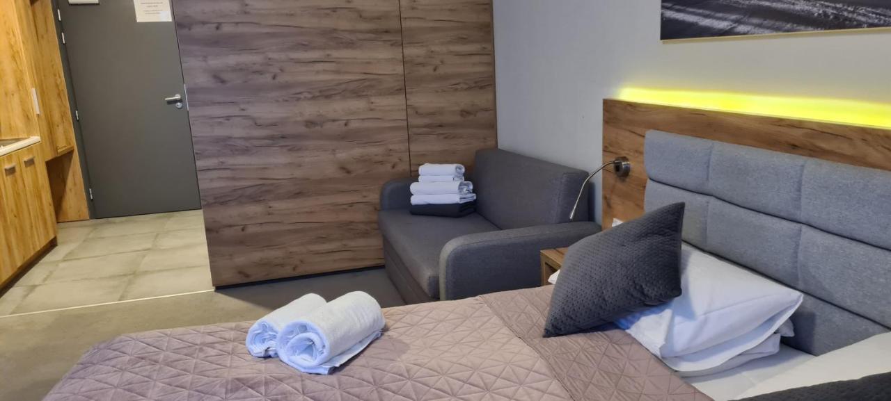 Aparthotel Apartamenty Czarna Gora 239 西恩纳 外观 照片